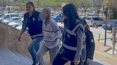 Bebeğini 6. kattan atan anne tutuklandı