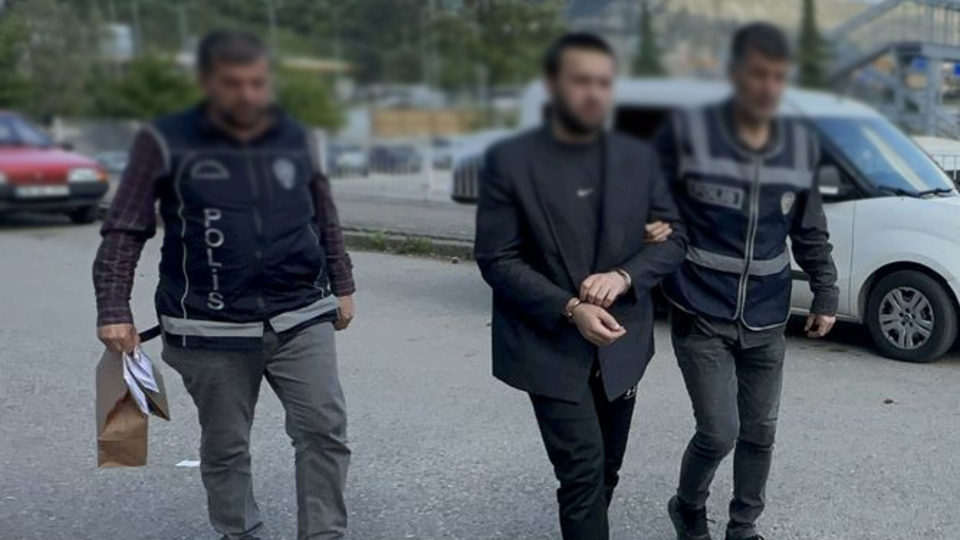 Karabük'te 51 suç kaydı bulunan kişi tutuklandı