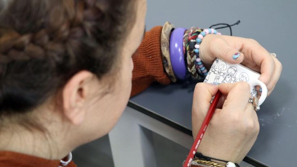 Hem üretiyor hem rehabilite oluyorlar