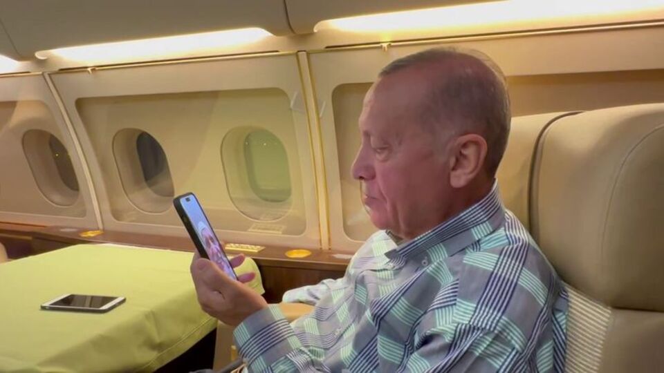 Cumhurbaşkanı Erdoğan 85 yaşındaki Hüseyin Bayraktar'la görüştü