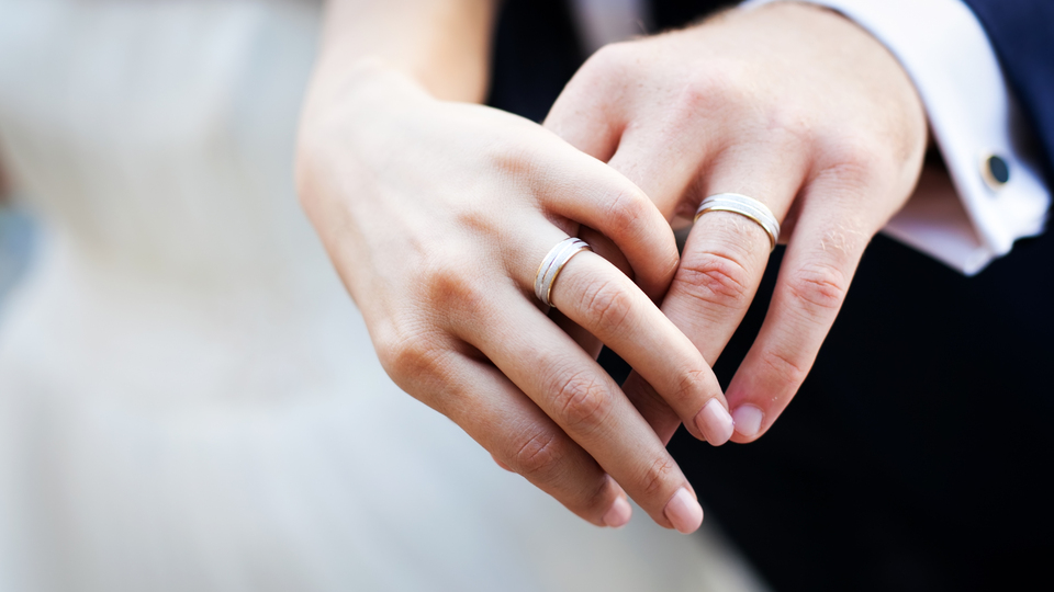 Araştırma ortaya koydu! Uzun evliliğin sırrı banka hesabında