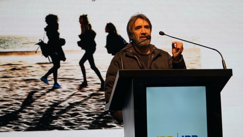 Zeki Demirkubuz'un ilk kişisel sergisi Gazhane'de