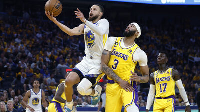 NBA'de Warriors, seriyi 6. maça taşıdı