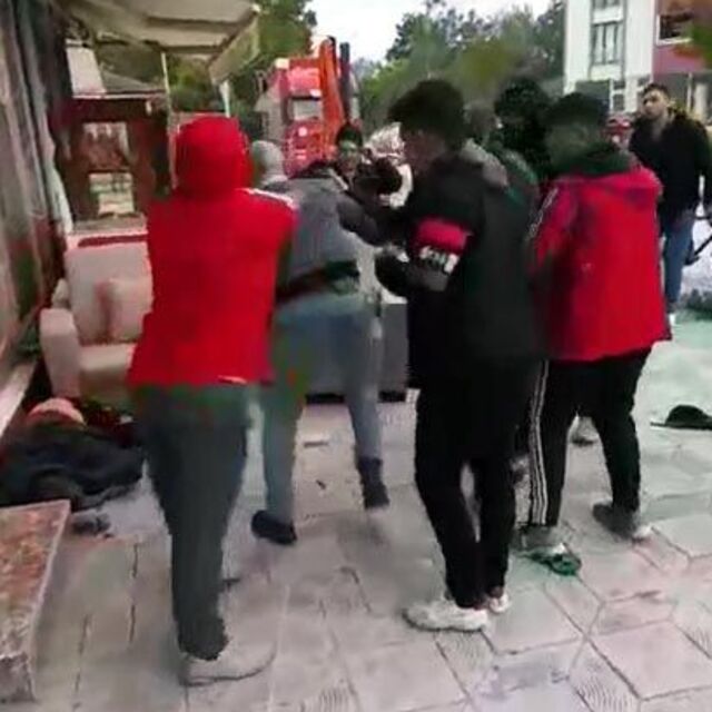 "Torbacı" iddiası ile mahalleliden dayak