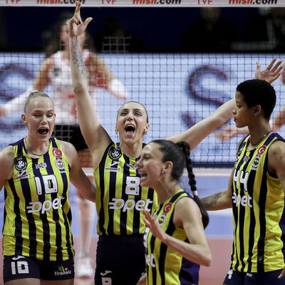 Sultanlar Ligi'nde şampiyon Fenerbahçe Opet!