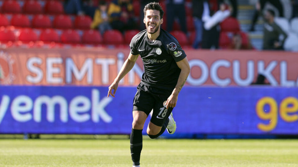 Umut Nayir'den Beşiktaş açıklaması!