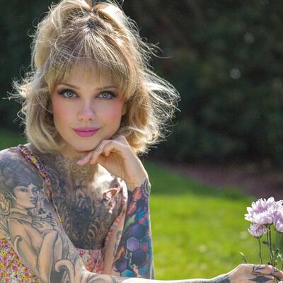 Pişmanlığı internette viral oldu! "Eski kıyafetler giymek gibi"