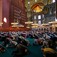 Cuma namazı saat kaçta?