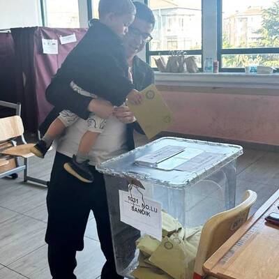 Ünlüler oyunu kullandı