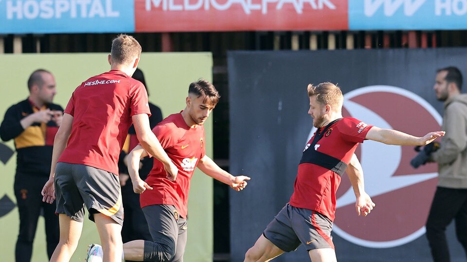 Galatasaray, hazırlıklarını sürdürdü