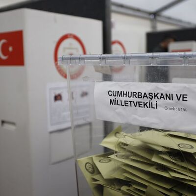 Türkiye bugün sandık başına gidiyor!