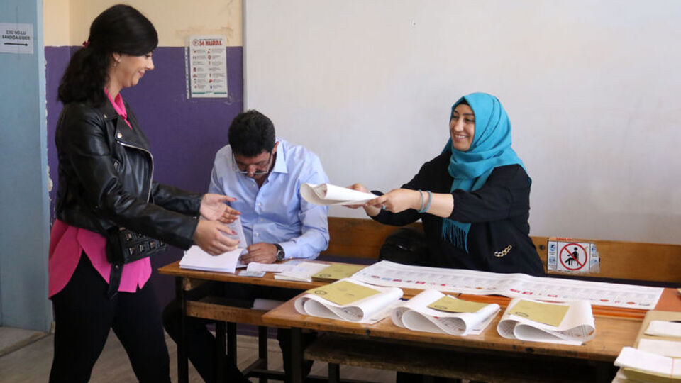 İşte sandık görevlilerinin ettiği "sandık yemini!"