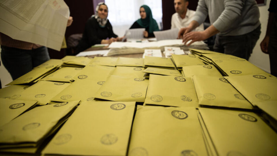 İsveç ve Finlandiya'da sandıktan ne çıktı?