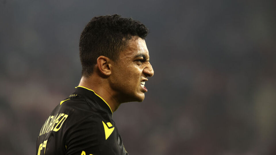 Mustafa Muhammed'e para cezası