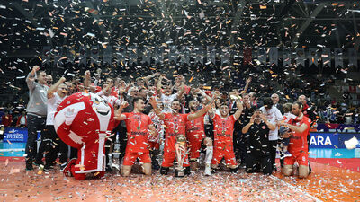 Üst üste üçüncü kez şampiyon!