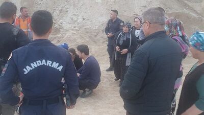 Toprak altında kalan işçi öldü!