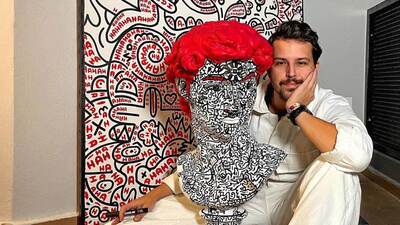 Küntay Tarık Evren çizgisel dünyaya keşfe çıkarıyor