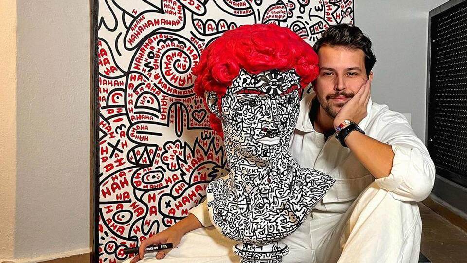 Küntay Tarık Evren çizgisel dünyaya keşfe çıkarıyor