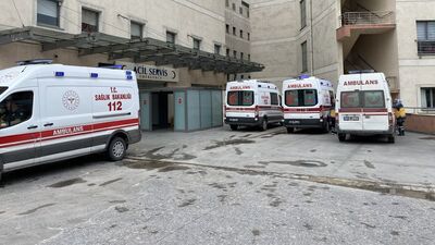 6 lise öğrencisi hastaneye kaldırıldı