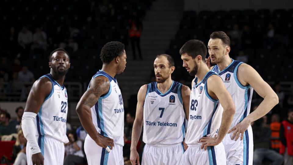 Türk Telekom 29 yıl sonra lider!