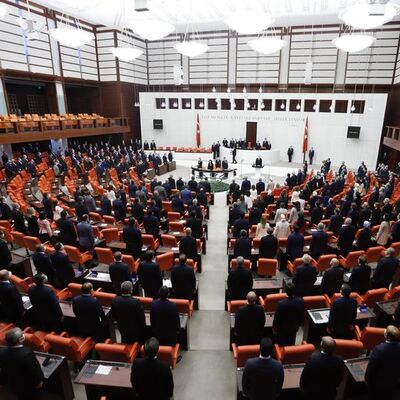 Meclis'in adaşları