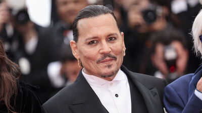 Cannes'ın açılışını Johnny Depp yaptı