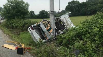 Hurdaya döndü! Eşi ve çocuğu kurtulamadı