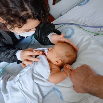 Doktor çift, SMA'lı bebekleri için zamanla yarışıyor