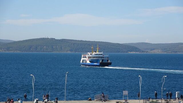 Gökçeada ve Bozcaada feribot hatlarına 19 Mayıs'ta ek seferler