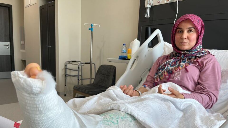 Hastaya müdahaleye gitti, saldırıya uğradı!