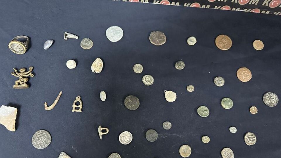 İstanbul'da tarihi eser kaçakçılarına operasyon!