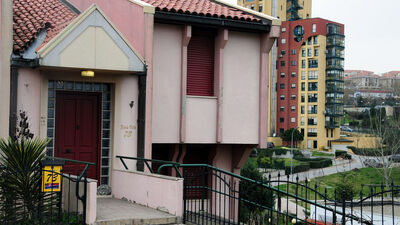 Münevver Karabulut cinayetinin işlendiği vahşet evi yıkılıyor!