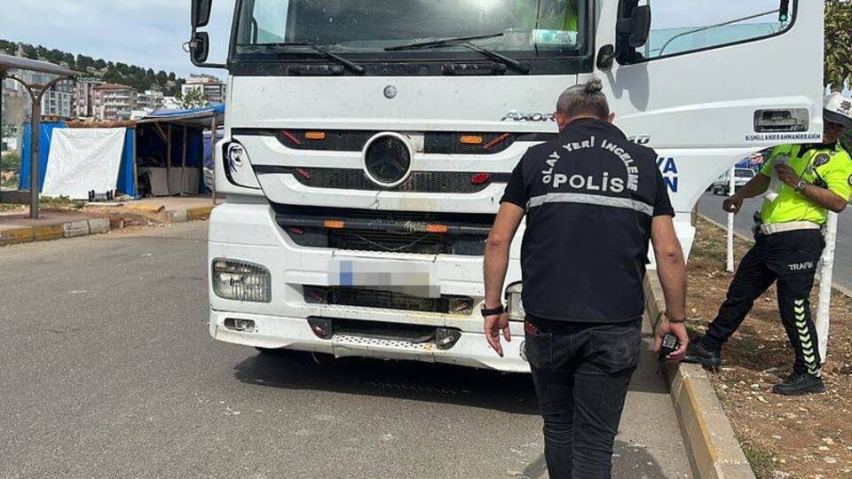 TIR'ın çarptığı çocuktan acı haber