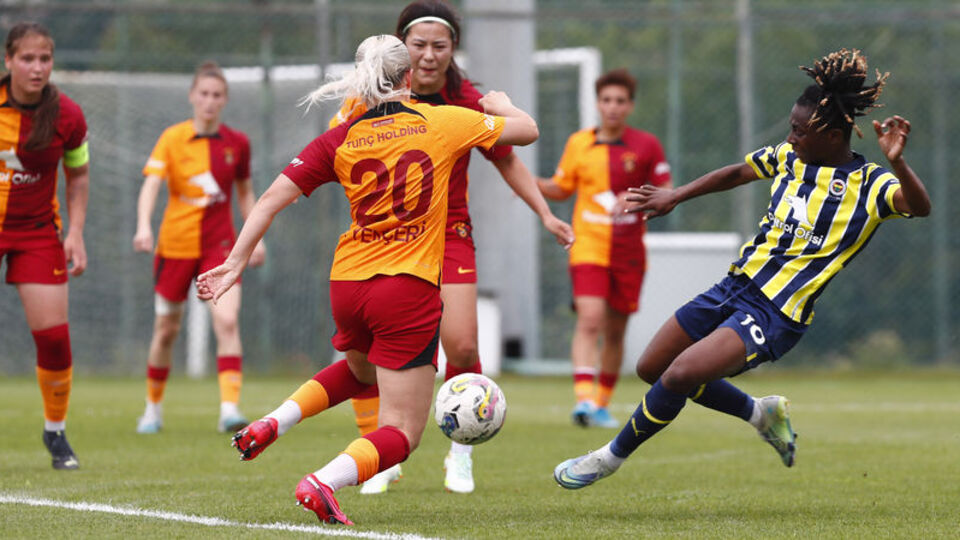 İlk final bileti Fenerbahçe Petrol Ofisi'nin