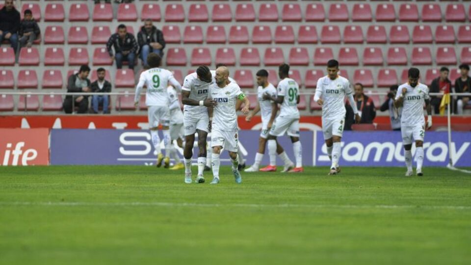 Alanyaspor'dan Kayseri'ye fark!