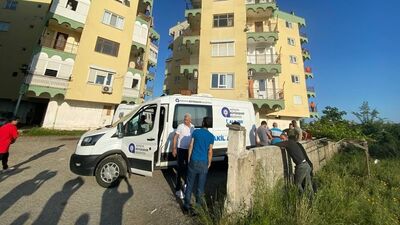 Eşini 8 kez bıçaklayan cani koca tutuklandı