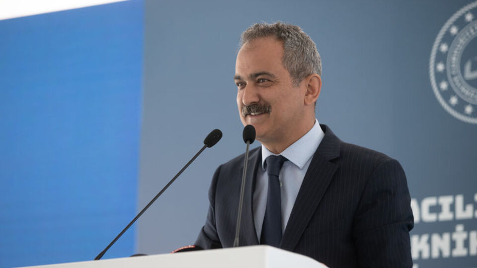 Bakan Özer: 16 Haziran'da okullar kapanıyor