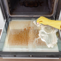 Fırındaki inatçı lekeleri ve yağı söküp atan 5 kolay yöntem