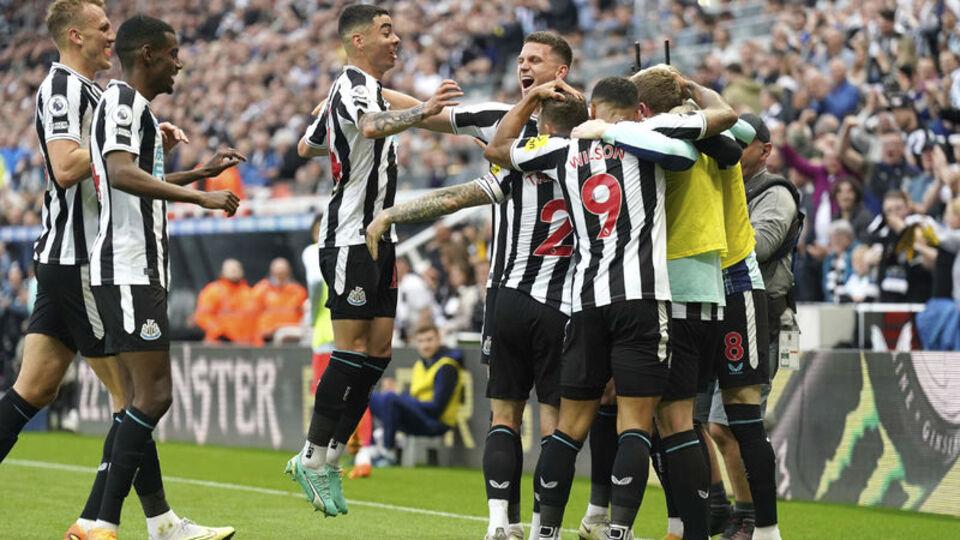 Newcastle, Şampiyonlar Ligi biletini aldı!
