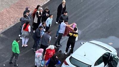 Aracının önünü kestiği kadının yüzüne kezzap attı!