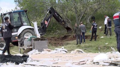 Silivri'de tarlaya gömülmüş 3 ceset bulundu!