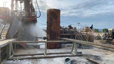 Bigadiç'te 65 derece sıcaklıkta termal su çıkarıldı