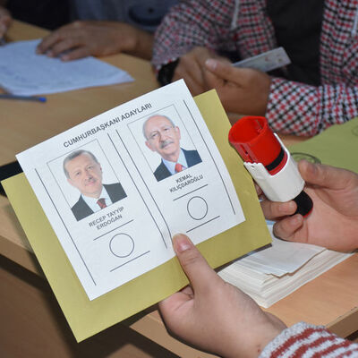 Yurt dışında sandıklar kapandı