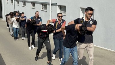 Sahte araç ilanlarıyla vurgun yaptılar!