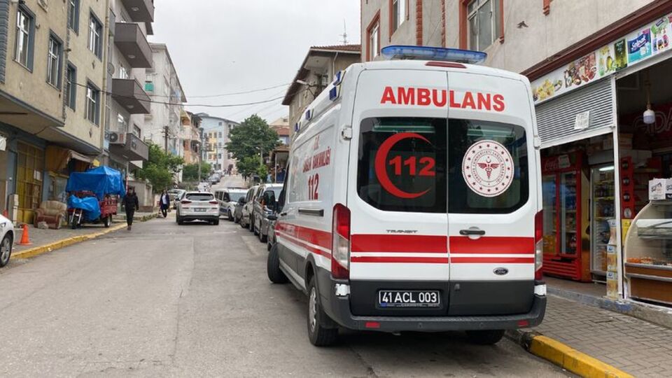 Genç kadın evinde ölü bulundu