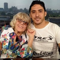 Aralarında 46 yaş olan çift aşkı yeniden sorgulatıyor