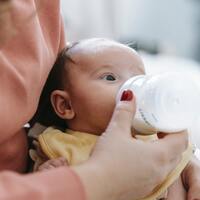 Anne sütü nasıl saklanır?