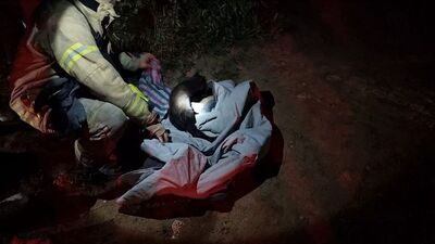 Kuyuya düşen bir kişi ve kedi kurtarıldı