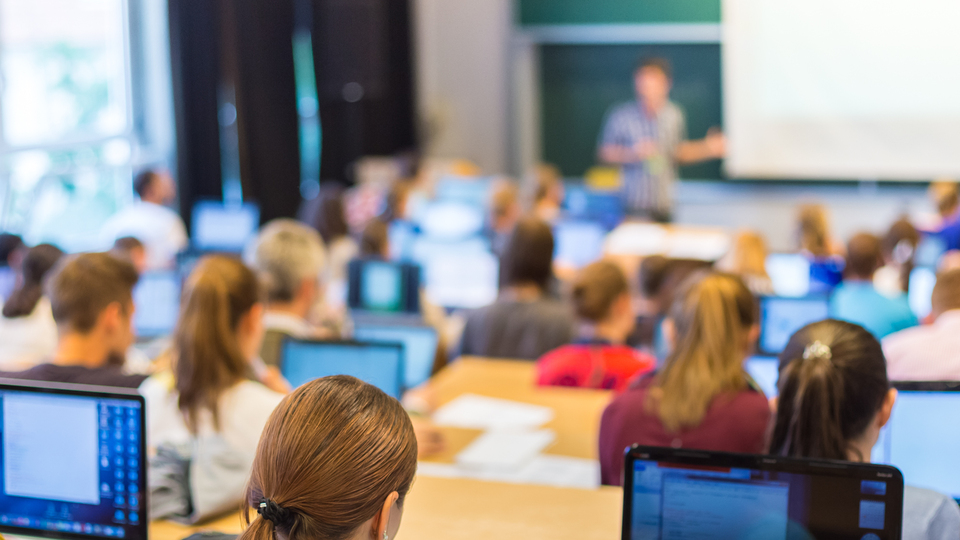 YÖK'ten vakıf üniversitelerine 'zam' uyarısı!