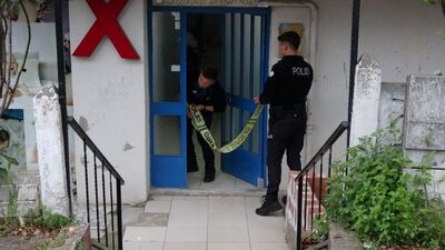 Önce eşini sonra da kendini vurdu